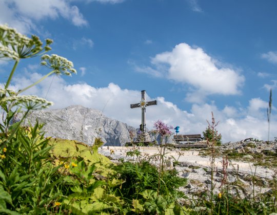 Bavarian Day Tours Berchtesgaden Kehlstein Summit Cross